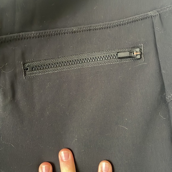 Athleta Mid-rise Leggings With Pockets - Picture 5 of 5